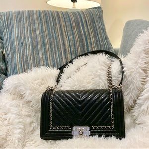 [[[SOLD]]] Chanel Le boy aged calfskin silver